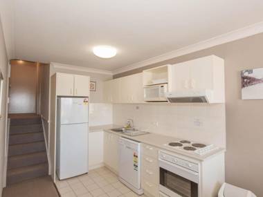 Horizons 219/10 Kosciuszko Road