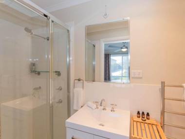 St Helena's 5 Twynam Street Jindabyne NSW 2627