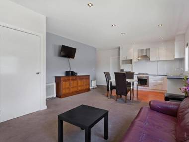 Stenmark 5/3 Poley Cow Lane