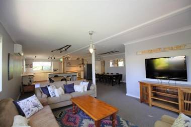 Blizzard Bunny Lodge