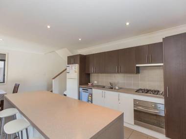 Northstar 1 of 17 Kirwan Close