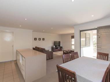 Northstar 1 of 17 Kirwan Close