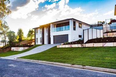 Executive Home Accommodation 34