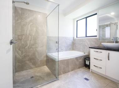 Executive Home Accommodation 34