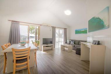 Blue Dolphin Holiday Resort