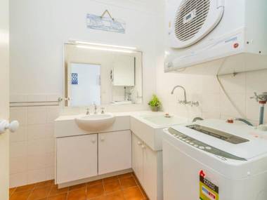 Avalon 1 - overlooking beautiful Convent Beach