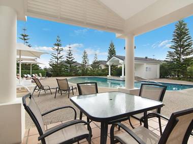 The Sands 60/20 Pacific Parade