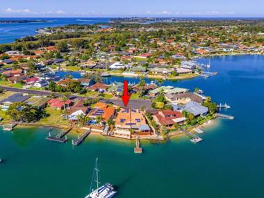 Seachange -Waterfront