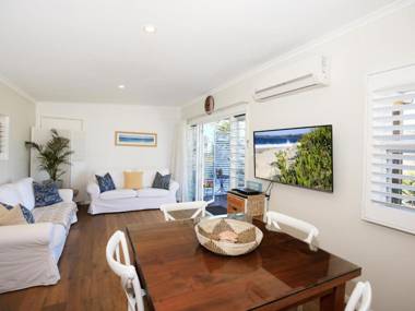 Jervis Bay Beach Shack - Pet Friendly