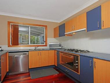 Sandlewood Breeze - spacious entertainer
