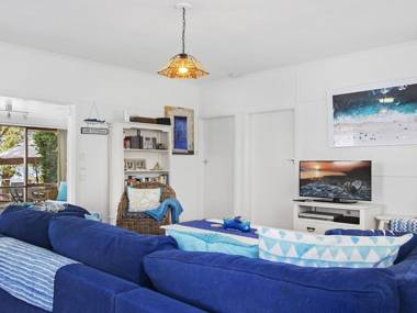 Bay Cottage - paradise on the bay