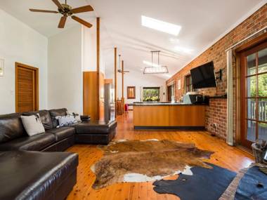 Eagles Point I Water Views I Pet Friendly