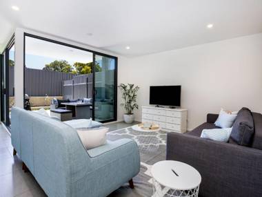 Husky Sands I Pet Friendly I 5 Mins Walk to Beach