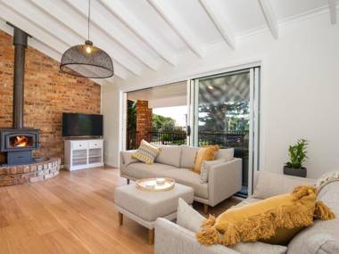 Anacapri I Pet Friendly I Opposite Beach