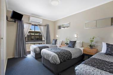 Comfort Inn May Park