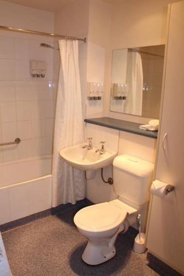 Bay Hotel Apartments (Previously Apartments at Woolmers)