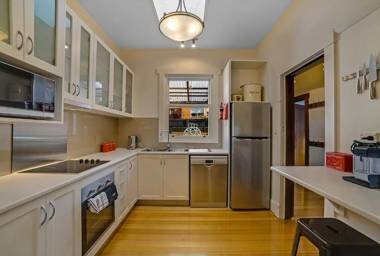 Park on Park - New Town / Hobart Accommodation