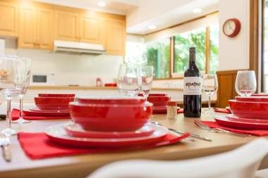 Healesville Selfie - self contained house