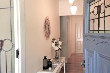 Healesville House - Fig Tree House