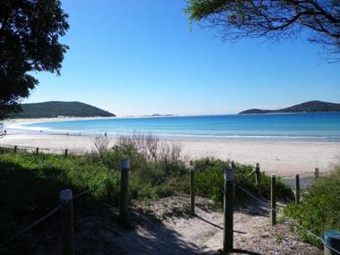 Fingal Bay Holiday Park