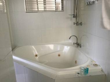 Oceanside Hawks Nest