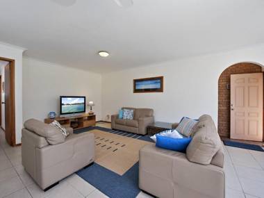 Kurrawa 13- Self Contained