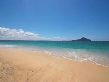 Shoal Bay Beach Apartments 6/2 Shoal Bay Road