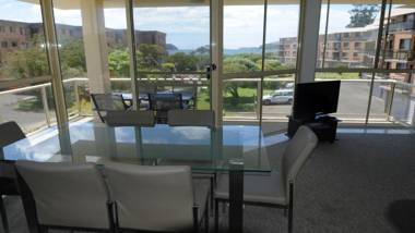 Seaspray- Walk to the beach!