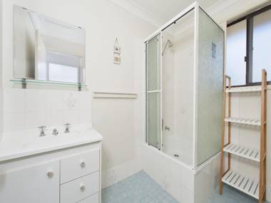 Ripple Cove @ Fingal Bay