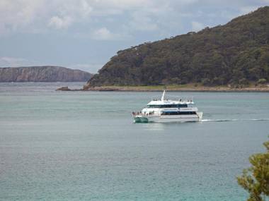 11 'Intrepid'  3 Intrepid Close - Absolute Beachfront Bliss