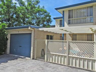 2 'Mahi Mahi' 5 Achilles Street - 3 bedroom between Shoal Bay and Little Beach