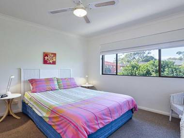 2/10 Krait Close - Only 350mtrs to the Boat Ramp