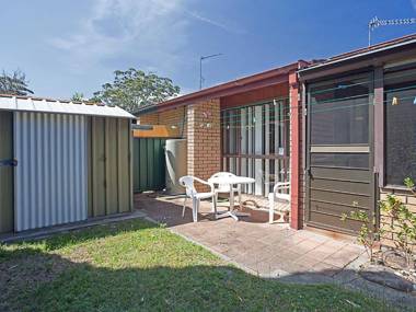 8c Norburn Avenue - great family budget holiday