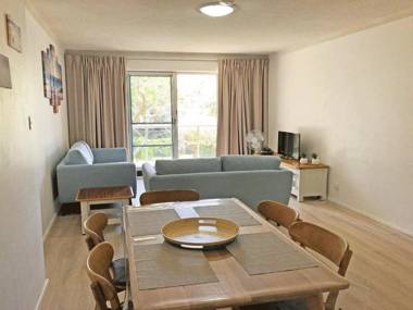 10 'Parkview' 11-13 Catalina Close - peaceful park views