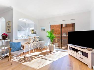 Victory Court Unit 1/3-7 Columbia Close