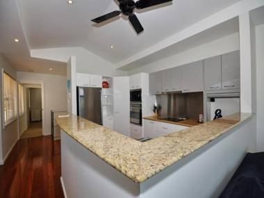 Riverside Views Hawks Nest