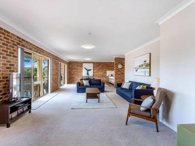 4 'Cottage Court' 6-10 Weatherly Cl - Shoal Bay & Little Beach at your fingertips