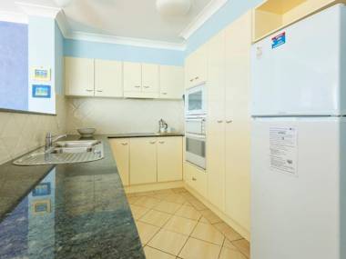 Aquarius Apartment 7