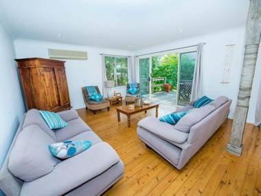 Gretel Cl 4 - Nelson Bay