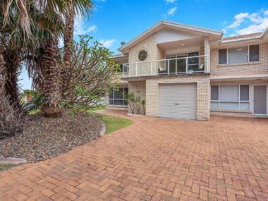 1 75 Rocky Point Road fantastic holiday home with