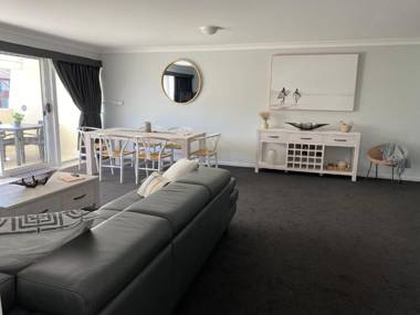 Seashells Apartment 9 Magnus Street