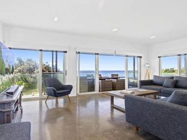 Catalina - brand new house