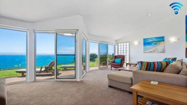 Penguin Head Retreat - Lazy Sunday Checkout