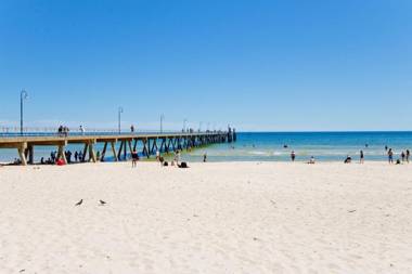 Glenelg Oasis Studios