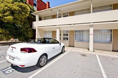 Glenelg Oasis Studios