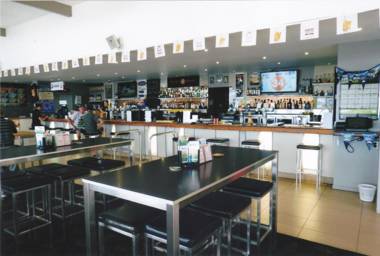 The Queens Gladstone