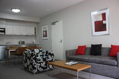 Gladstone Downtown Central Apartment Hotel