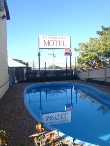 Harbour Lodge Motel