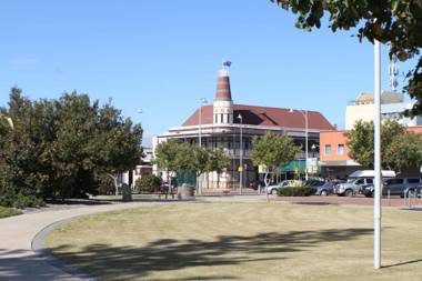 Geraldton Holiday Unit with free Netflix