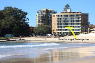Beachpoint Unit 202 28 North Street